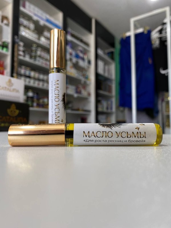 Масло усьмы — для роста ресниц и бровей